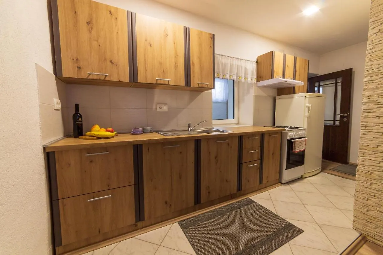 Apartment Apartman Mihelcic Delnice